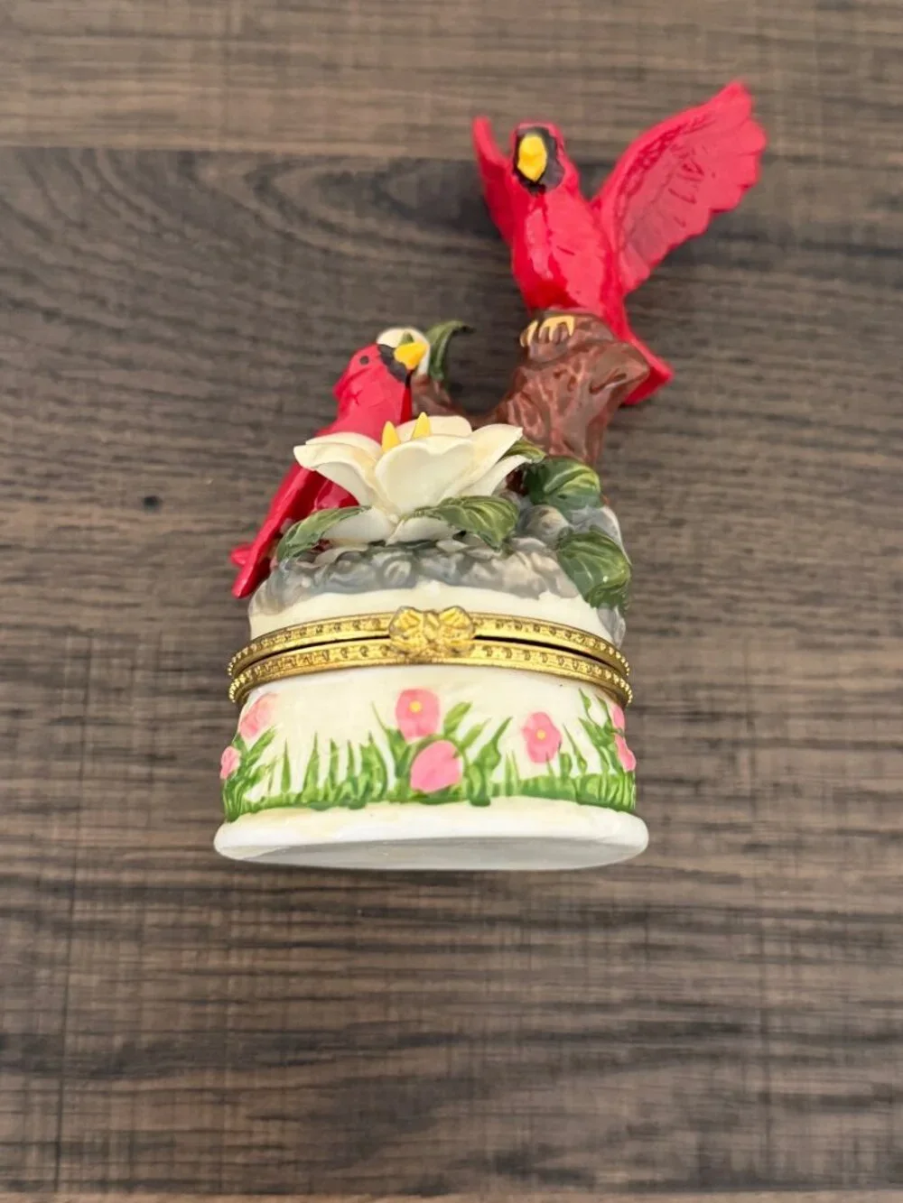 Vintage Cardinal Bird Trinket Box Porcelain Hinged Jewelry Box‎ Cottagecore
